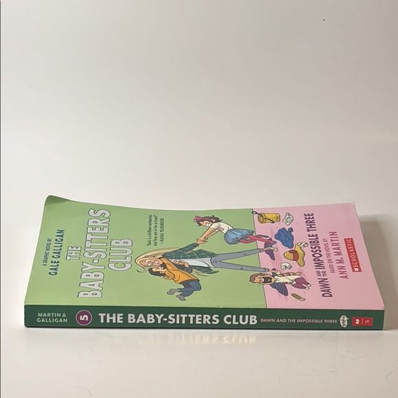 Scholastic The Baby-Sitters Club Dawn and the Impossible Three Graphic Novel - Picture 5 of 8